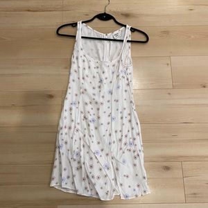 Size xs, Sunday best/Aritzia, white and flower mini dress.